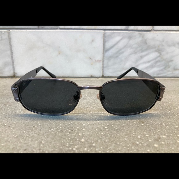 Vintage Gianni Versace sunglasses MOD X06 COL. 58M Made in Italy. - Picture 1 of 6
